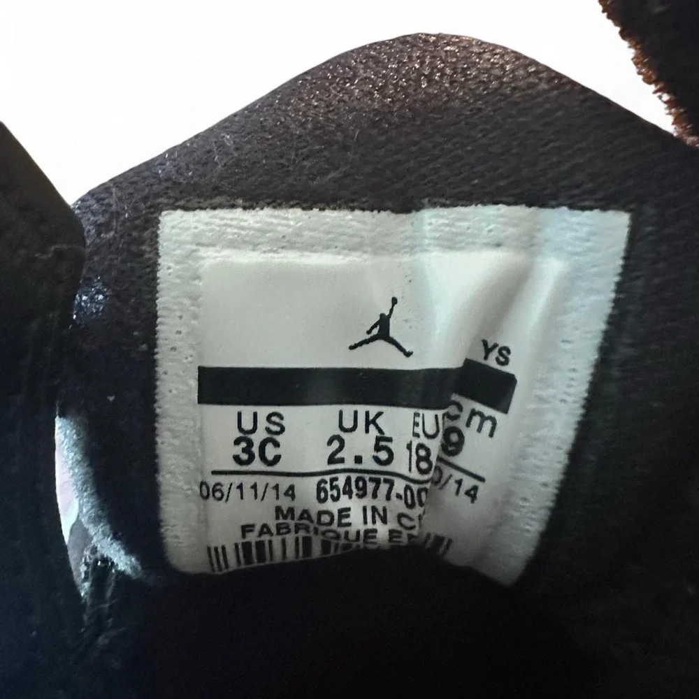 Jordan Flight Tradition BT Black White Gym Red Size‎ 3C
